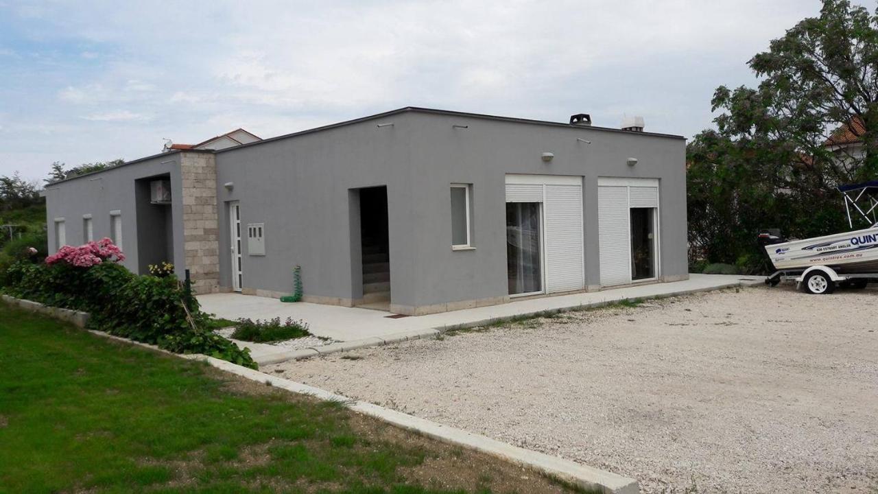 Apartments With A Parking Space Nin, Zadar - 13571 Extérieur photo